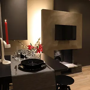 Appartement Sforza Near Duomo, Milan